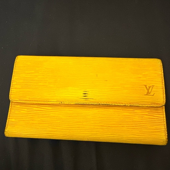 Louis Vuitton Vibrant Yellow Tresor Wallet w/ purple lining - Picture 1 of 8